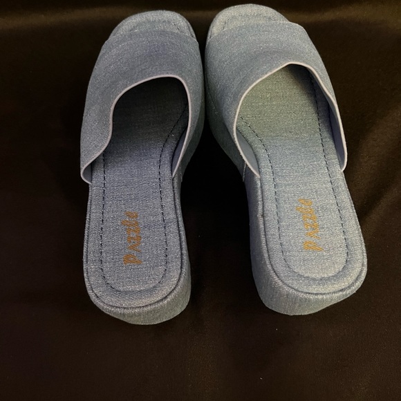 Pazzle - denim platform sandals. Brand new! 7.5 - Picture 6 of 8